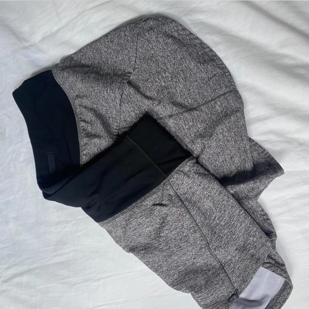 Lululemon Speedups in 6 Tall